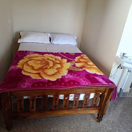 Oyo 8206 K J Residency Hotell Mysore Eksteriør bilde